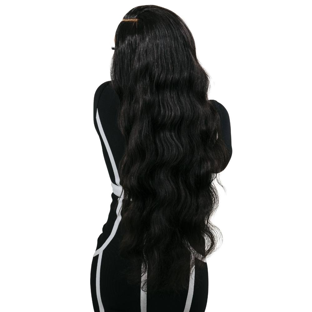 Body Wave 13x6 HD Lace Front 100 % Human Hair Invisible Hairline Wig
